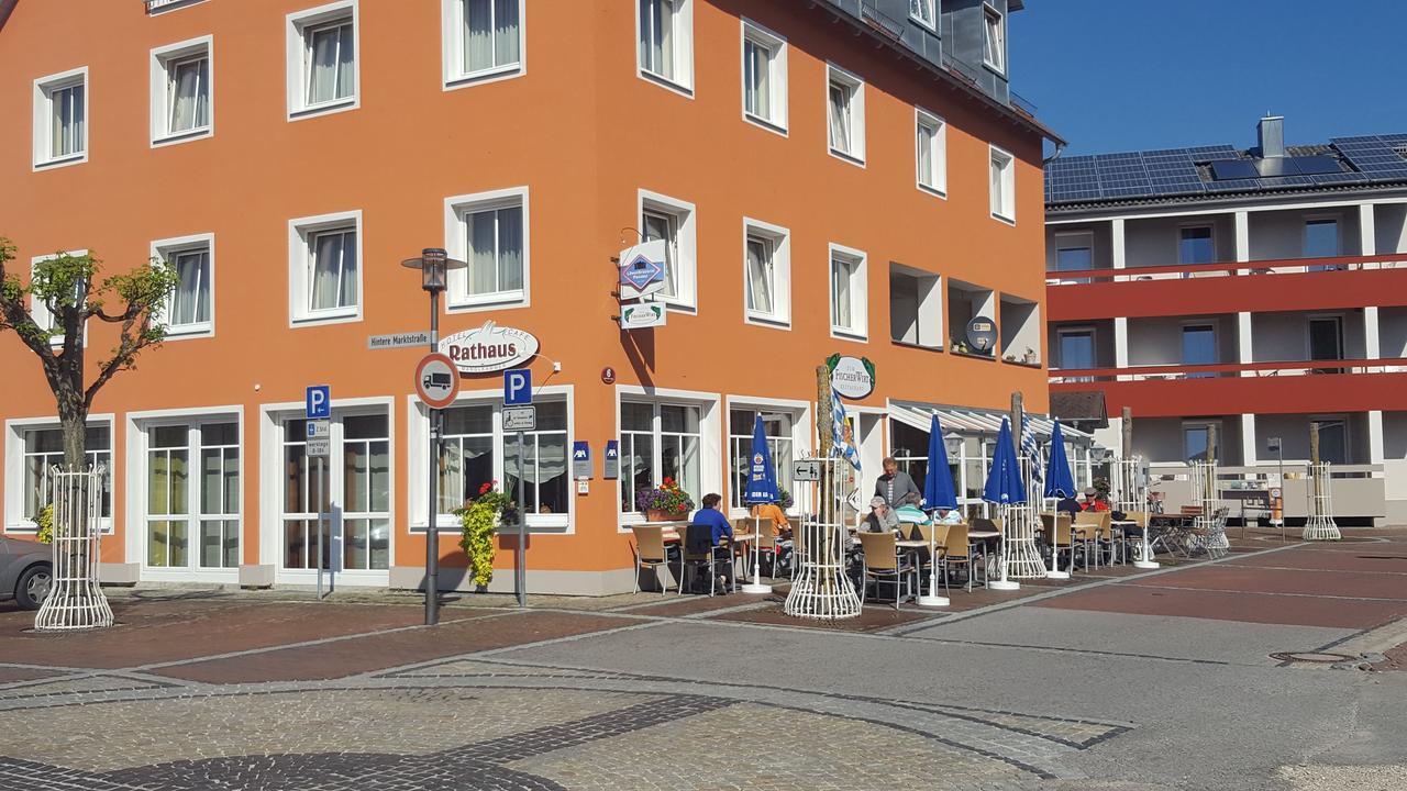 Hotel-Cafe Rathaus Bad Abbach Exterior foto